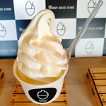 コージー ジューススタンド - 米糀甘酒ソフトクリーム