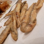 升屋 - 2013, Apr　わかさぎ唐揚、酔っぱらいでブレてます、、、、