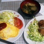 万福食堂 - オムライス＆メンチカツセット