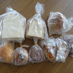 パン・菓子工房 oui - これだけ入っていました