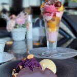 DINING & BAR TABLE 9 TOKYO - 