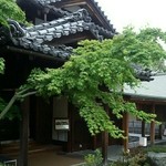 ガーデンレストラン徳川園 - 並んでcafe&barの蘇山荘があります☆*