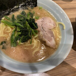 横浜ラーメン 渡来武 - 