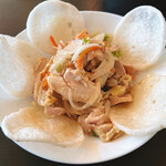 ベトナム料理 フォーコハイサイゴン - 鳥モモサラダ