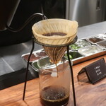 IZA - シェフ自らペーパードリップ