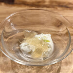 とんかつ 乃ぐち - ブッラータ トマトジュレ