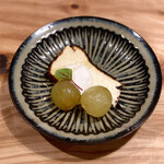 とんかつ 乃ぐち - バスク風チーズケーキ ピオーネ