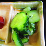 お食事処 河童 - 日替わりワンコインランチ・鯖味噌定食　５００円（税込）の漬物のアップ【２０２２年９月】