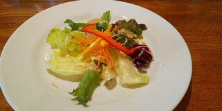 Kitchen cafe CRANBON - ランチのサラダ