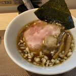 Menya Ishida - 鶏と煮干し　醤油