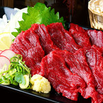 熊本直送上赤身馬刺し