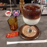 Machi No Toudai Kissa Faro - 大人のコーヒーフロート(アイス抜き)