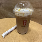 貢茶 - ドリンク写真:バナナ meets チャイ⁉ミルクティー