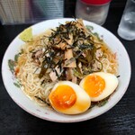 みずさわ屋 - 煮卵入り冷やしそば