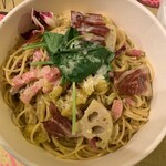 タパス＆タパス - さつまいもと蓮根、ベーコンのジェノバクリーム 1,100円（税込）