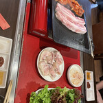 韓国料理 豚とんびょうし - 