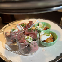 ザ タヴァン グリル＆ラウンジ - 