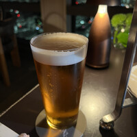 ザ タヴァン グリル＆ラウンジ - 