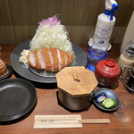 隆座 - とんかつ定食 塩 セミダブル