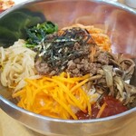 韓国キッチン ソウル市場 - ビビンバ￥825