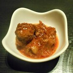 Hakata Miyachiku - 小鉢の牛肉のトマト煮（だったかな。。）