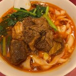 京華樓 - 牛バラ肉刀削麺