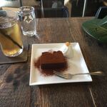 アンバードロップコーヒーロースターズ - 