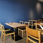 La Prima Pagina - 青を基調とした雰囲気♪