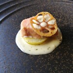 La Prima Pagina - 前菜…秋鮭のコンフィ ディルのクリームソース♪