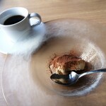 La Prima Pagina - 自家製ティラミスと珈琲♪