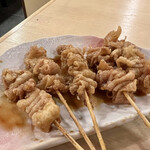 toridashinikomikushinosembonzakura - パリパリ鶏皮串5本 400円