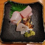 Izakaya Katete - お刺身盛り合わせ　山葵と柚子胡椒で。