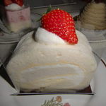 パ・ドゥ・ドゥ洋菓子店 - ミルクロール♪