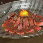 焼肉 肉萬 - 温めたオニオンソースをドバッと❤️