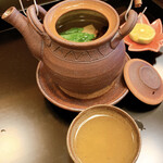 よし町 - ②信州産松茸土瓶蒸し