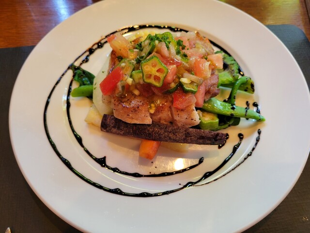 北海北の味】【堅】1折れボイル本タラバ約1尾2.8ｋｇ身入り8-9割以上落札後すぐ発送可能な方 北海北の味活目4.1k堅１折れボイル本タラバ1尾