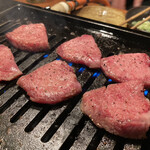 焼肉 マルキュウ - 