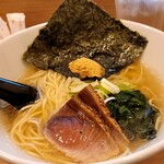 函館ブリ塩ラーメンと酒と肴 カモン - 