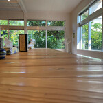 那覇そば処 たからまちがー - お店の奥のカウンター