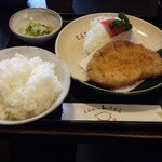 選り抜きロースかつ定食（１，１００円）