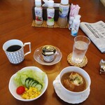 ゲストハウス 絆 - 料理写真:朝食の一部