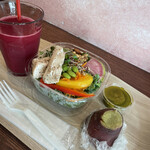 THE VEGEBOND CAFE - 