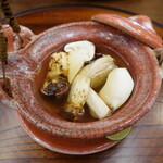 柚木元 - 土瓶蒸し、鱧出汁に具は松茸のみ