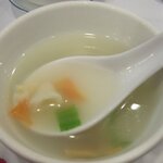 徳発長 - 真珠餃子のスープはあっさりしておいしい