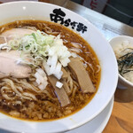 ニボチャチャ!!ラーメン あらき軒 - 