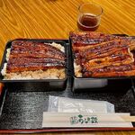 うな政 - うな重（並）　980円　+　ご飯特盛　200円
            うな重（上Ｗ）　2650円　+　ご飯特盛　200円