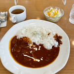 メルヘン - ハヤシライス　ご飯少なめ(サラダ、スープ付)