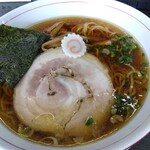 中華麺房 東龍 - 角度を変えて♯ チャーシューが大きく柔らかぁ～♬