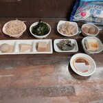 うまいものや - 副菜9種とステーキ用タレ