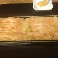 京都和久傳 - 鯛の黒寿司